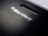 Компания BlackBerry окончательно отказалась от производства смартфонов