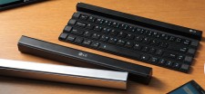 LG создала вариант сворачивающейся клавиатуры Rolly Keyboard