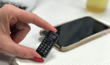 Tiny T1 – самый маленький действующий мобильный телефон в мире