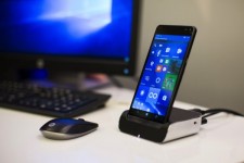 HP выпустит бюджетный смартфон на основе Windows 10