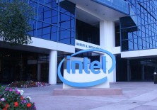 Бывший главный инженер Intel назвал проблемы компании