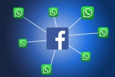 WhatsApp обязала пользователей мессенджера делиться данными с Facebook